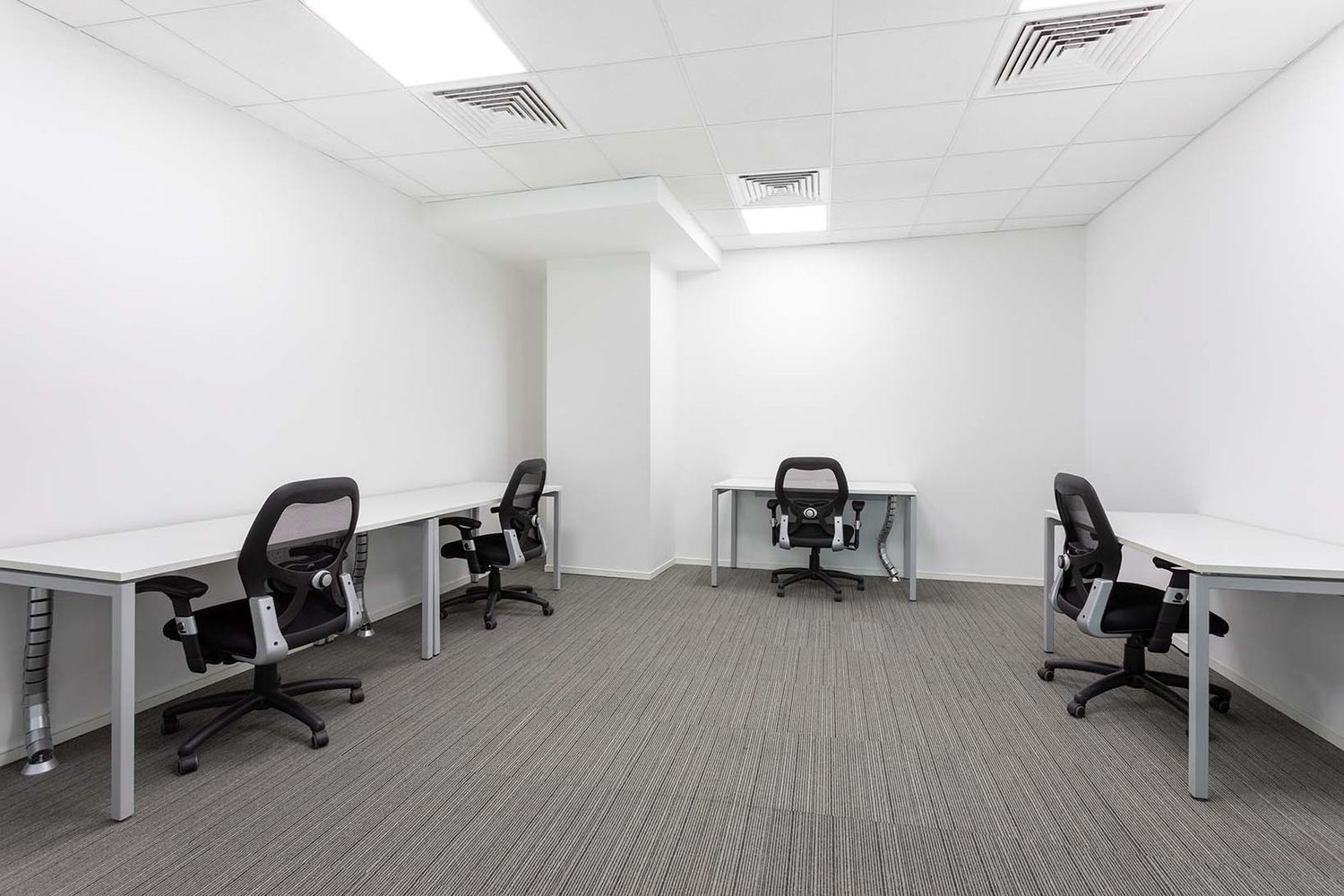 All-inclusive access to professional office space for 5 persons in West Allis